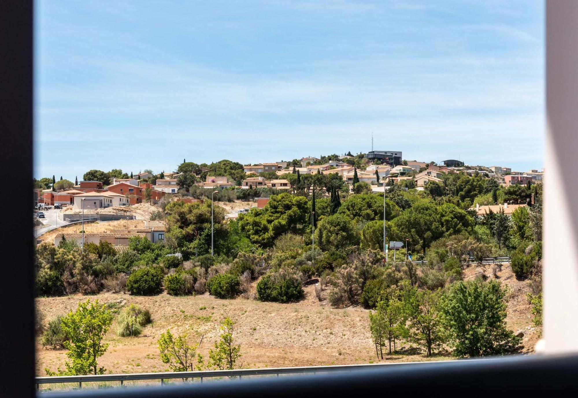 B&B Hotel Narbonne 1 Bagian luar foto