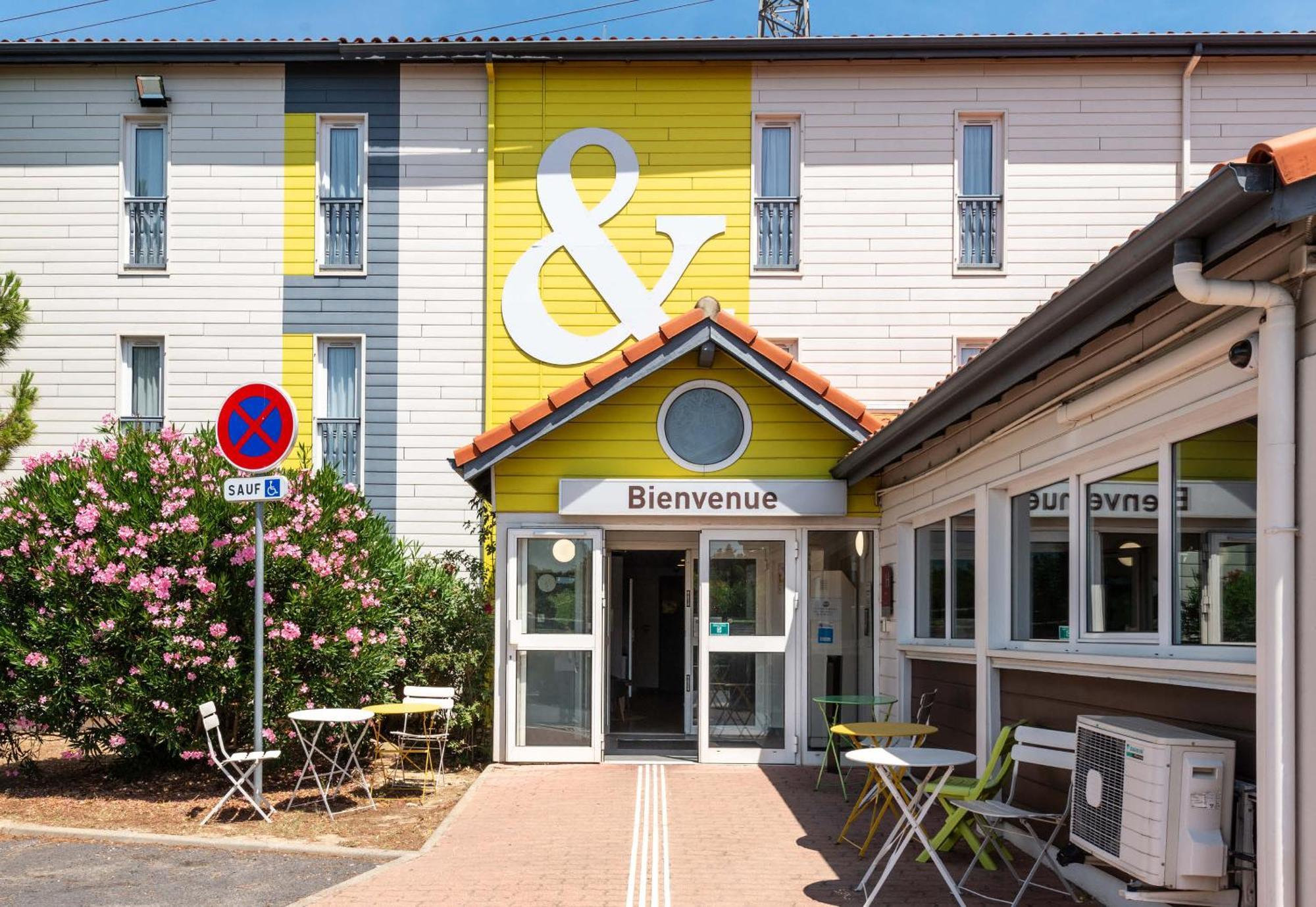 B&B Hotel Narbonne 1 Bagian luar foto